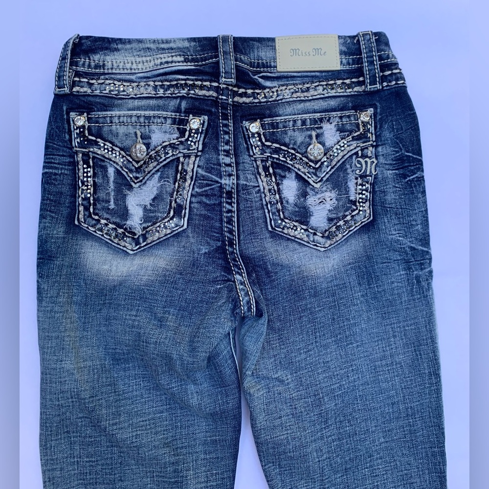 Miss me Flares size 25x32 Raw edge medium wash
